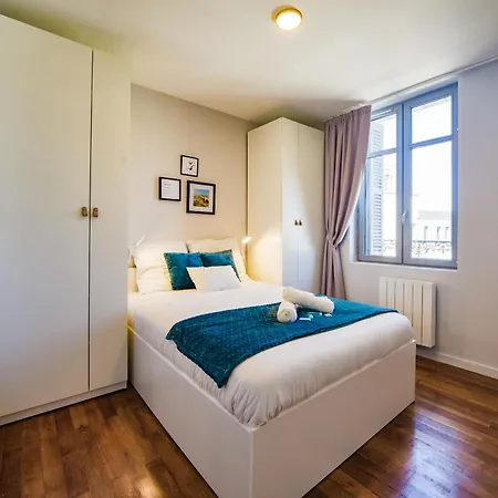 La Des Halles - Hypercentre - Netflix Tours